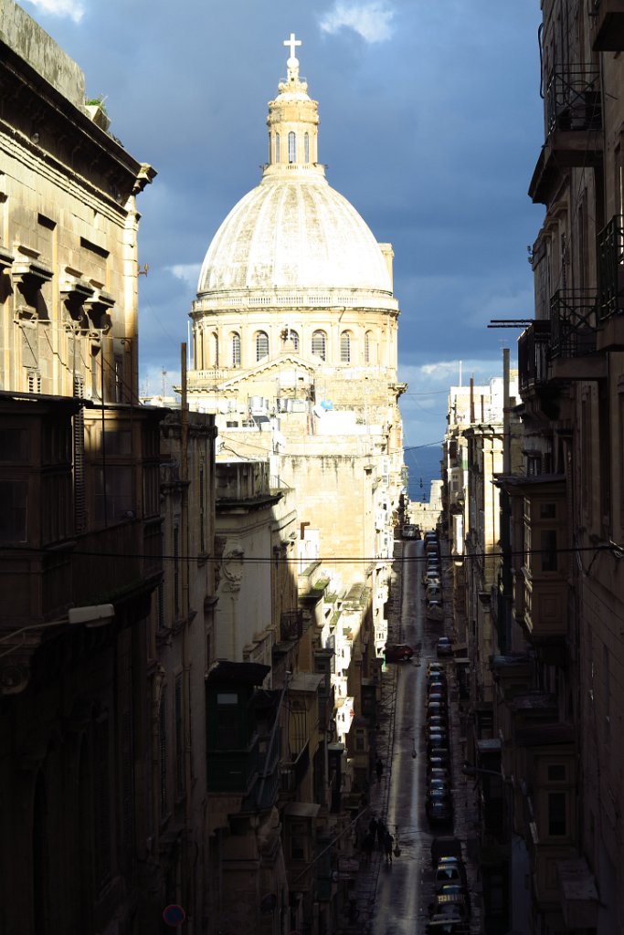 01 LA VALLETTA.JPG